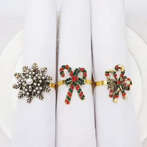 Ensemble de ronds de serviette perles et strass Noël, détails déco de table article