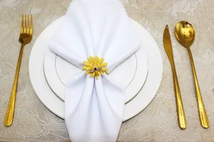 Anello portatovagliolo margherita ape per festa pasqua, fibbia floreale decorazione tavola.