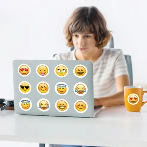 Adesivi emoji impermeabili simpatici adesivi con espressioni per laptop e tazza
