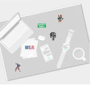 50pcs Autocollants Graphiques De Dessin Animé Étanche Pour Casque Ordinateur Portable