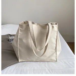 Simple casual canvas tote bag for women, large capacity shoulder handbag, retro style.