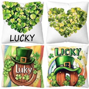 St. Patrick's Day kussenhoes set met vierbladig klaverblad en vrolijke print.