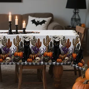 Nappe de table Halloween en polyester avec chats noirs et citrouilles pour la décoration.