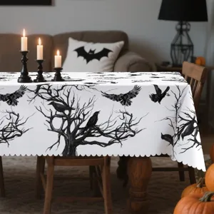 Nappe de table en polyester Halloween avec motif de corbeaux pour decoration interieure.