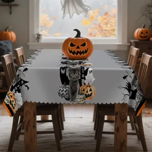 Nappe d'Halloween avec chat noir et citrouille, idéale pour la décoration de table.