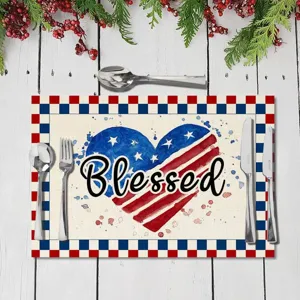 Amerikaanse vlag hart patroon linnen placemat met blessed tekst voor eetkamer tafel.