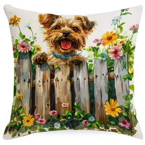 Housse de coussin décorative imprimée chien et clôture avec illustration florale détaillée.