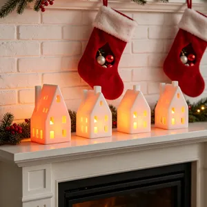 Weisse Keramik Lichthauser Teelichthalter Weihnachts Tischdeko fur die Winterfesttagsparty.