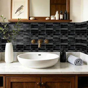 Moderne schwarze Marmor Fliesenaufkleber wasserdichte Wandaufkleber für Badezimmer.