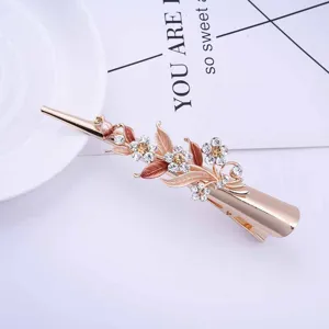 Gorgeous rhinestone flower alloy hair clip detail, elegant rose gold hair accessories.