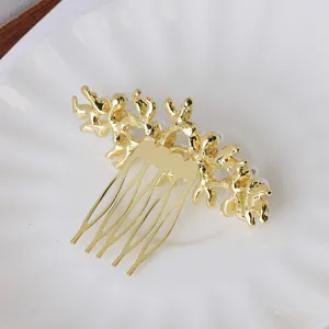 Elegante goldene Perlen Braut Haarkamm Hochzeit blumiger Steckkamm Haarschmuck Damen