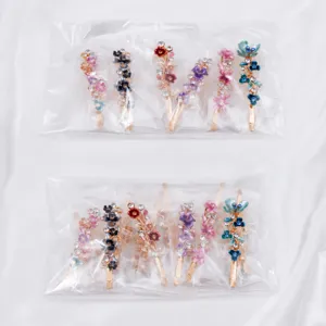 Close-up details of alloy rhinestone floral hair clips set, elegant side hair accessories.