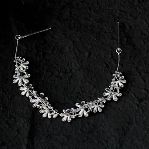 Zilveren bloem haarband elegante bruid tiara bruiloft haaraccessoire voor vrouwen styling.
