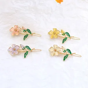 Set of 4 sweet enamel floral hair clips, delicate plant design side clips for women and girls.