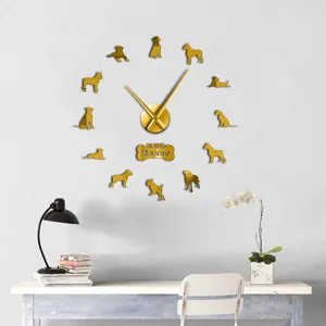 DIY Acryl Spiegel Wanduhr mit Hundesilhouetten, große goldene Dekouhr für das Wohnzimmer.