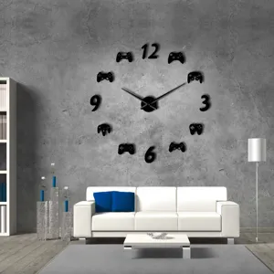 Moderne Acryl Spiegel Wandklok 3D DIY Spelcontroller Ontwerp Grote Hangende Klok Voor Woonkamer Huisdecoratie