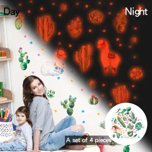 Adesivi da parete luminosi cactus succulente alpaca per decorare cameretta bambini, 4pz.