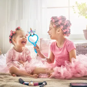 Herzförmiger Einhorn Handspiegel für Kinder süßer Prinzessin Make-up Spiegel Mädchen Spielzeug