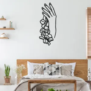 Decoration murale art line metal avec main et fleurs pour interieur chambre moderne.