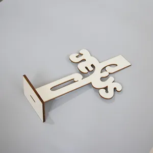 Hölzerne Jesus Kreuz Handwerk Ornament DIY Heimdekoration Holzscheibe Desktop Display