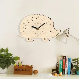 Hölzerne Igel Wanduhr für Kinderzimmer Schlafzimmer Dekor leise kreative Zeituhr