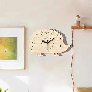 Hölzerne Igel Wanduhr leise Cartoon Kinderzimmer Wandbehang Dekoration Uhr stilvoll.