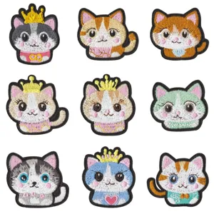 Joli ensemble de patches brodés chat dessin animé bricolage thermocollant vêtements sacs