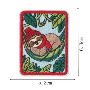 Niedlicher Faultier bestickter Aufnäher, süßer Cartoon Tier Stoffabzeichen für Rucksack.