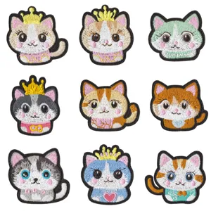 Jolis patchs brodés de chats de dessin animé, chat princesse couronne thermocollants pour sacs.