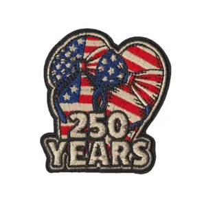 Écusson brodé du 250e anniversaire des États-Unis cœur drapeau américain nœud patch