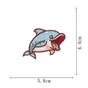Niedlicher Cartoon Delfin Stickaufnäher zum Aufbügeln DIY Kleidung Reparatur dekoratives Stoffabzeichen