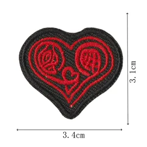 Broderie patch cœur noir rouge gothique punk moto motard vêtement badge accessoire