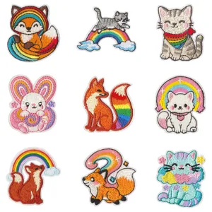 Toppe Ricamate per Riparazione Abbigliamento Bambini Simpatico Animale Cartone Animato Arcobaleno Volpe Gatto Coniglio Stemma Termoadesivo