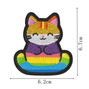 Niedlicher Cartoon Katze Stickerei Aufnäher meditierendes Tier DIY Kleidung Zubehör.
