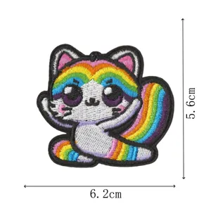 Süßer Regenbogen Katzen Stickerei Aufnäher Bügelbild Kleidung DIY Zubehör Detail