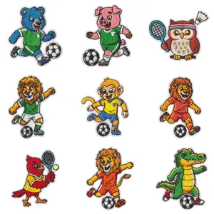 Toppa ricamata animale cartone animato per vestiti bambini, set toppe termoadesive calcio.
