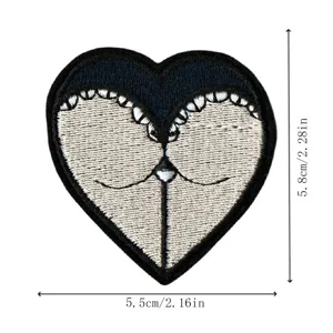 Parche bordado de corazón insignia de ropa DIY dibujos animados termoadesivo decoración 1pc