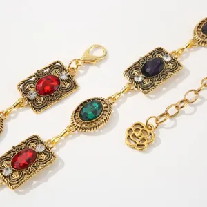 Catena da cintura vintage dorata con pietre preziose, elegante accessorio abito.