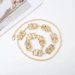 Retro irregular wavy metal waist chain, versatile fashion gold belt accessory for women.