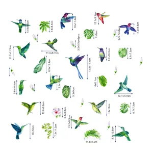 Tabella delle dimensioni dettagliate che mostra le misure degli adesivi murali colibrì.