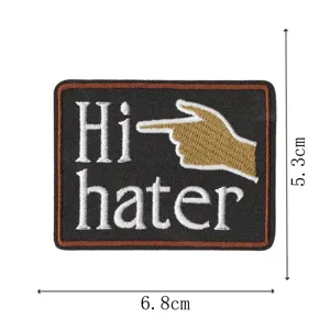 Patch brodé tendance avec slogan hi hater et design de main pour personnaliser les vêtements.