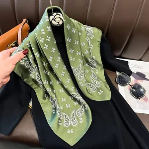 Green paisley satin silk scarf, elegant neckerchief for women shirt daily matching.