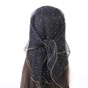 Zwarte sprankelende strass polyester vierkante sjaal detail, elegante hoofdsluier voor dames.