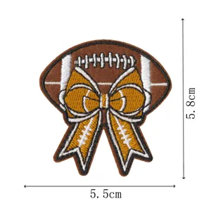 Toppa ricamata con fiocco da football per decorazione di vestiti e borse applicazione.