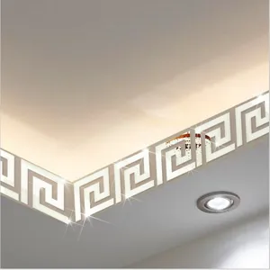 Adesivo murale specchio 3D in acrilico per decorazione angolo soffitto e battiscopa