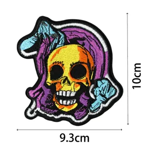 Patch brodé tête de mort style punk badge de vêtement applique décorative DIY