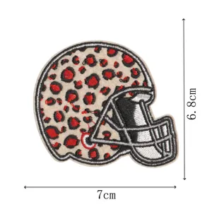 Patch brodé casque de football imprimé léopard, badge thermocollant pour décoration.