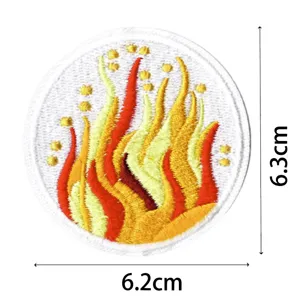 Écusson brodé rond flamme accessoire de vêtement DIY vue détaillée 6,2x6,3cm - top