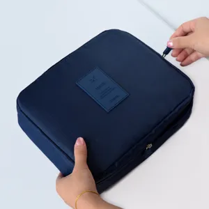 Portable travel storage bag waterproof cosmetic organizer for women packing cubes daily use