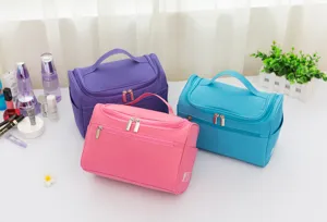 Grosse kapazitat wasserdichte nylon kosmetiktasche, tragbarer reise make-up organizer.